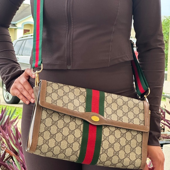 GUCCI GG Clutch Bag Red/Green Sherry Line GG Web PVC Leather Brown Clutch - Picture 9 of 10